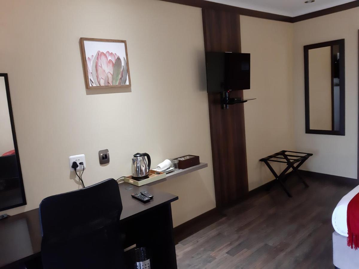 Citystay Ladybrand Exterior photo